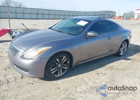 2009 Infiniti G37 Journey z USA, uszkodzony, nr VIN JNKCV64E89M601863
